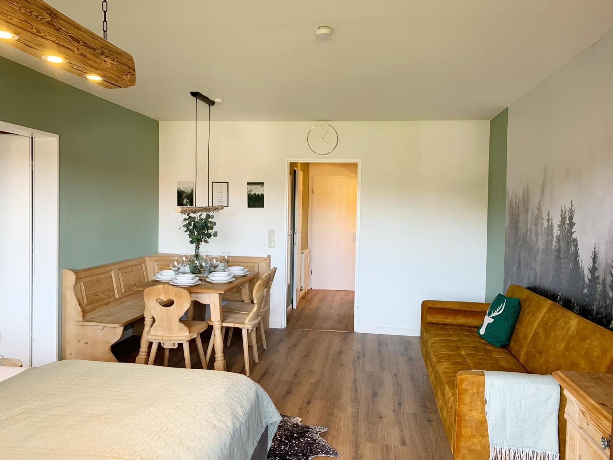 Lindners Hideaways - Bergnest Lodge - Bergblick Fewo 6 Pers Balkon Garten Hund Ski Unterkunft Luftkurort Oberreute Naehe Buchenegger Wasserfaelle Eistobel Bodensee 外观 照片